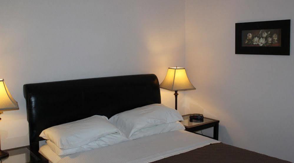 Mile Zero Motel Midway Kültér fotó